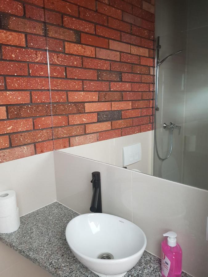 Mlynska 8 Opole-Gorki Villa Bagian luar foto
