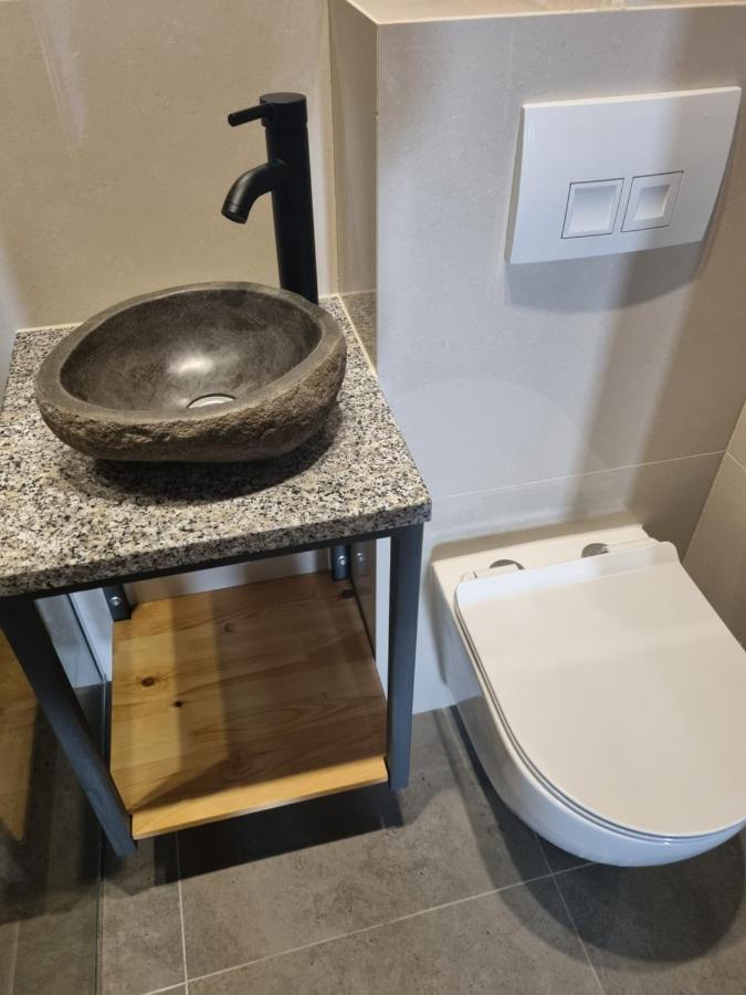 Mlynska 8 Opole-Gorki Villa Bagian luar foto
